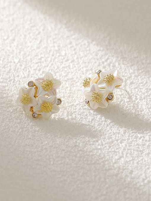 14k Gold Brass Acrylic Flower Vintage Stud Earring