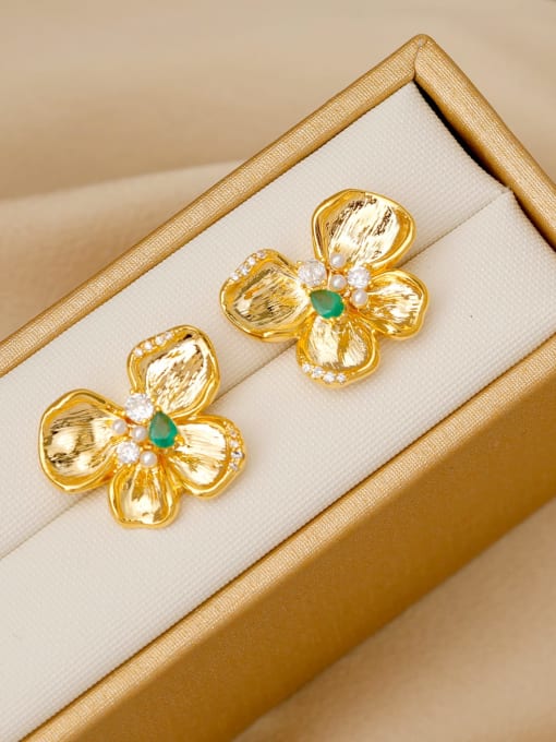 18K gold green Brass Imitation Pearl Flower Minimalist Stud Earring