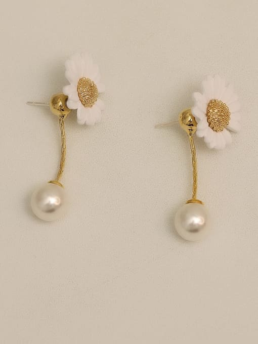Pure white Brass Resin Flower Vintage Drop Trend Korean Fashion Earring