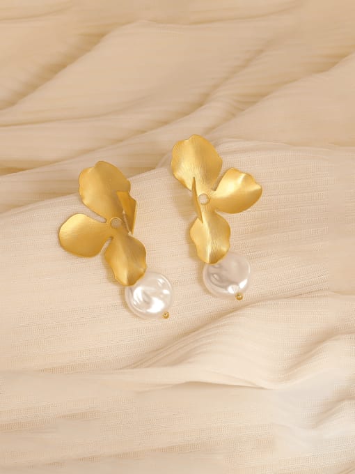 HYACINTH Brass Imitation Pearl Leaf Minimalist Drop Earring 1