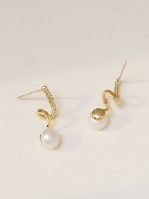 HYACINTH Brass Imitation Pearl Irregular Minimalist Drop Earring 2