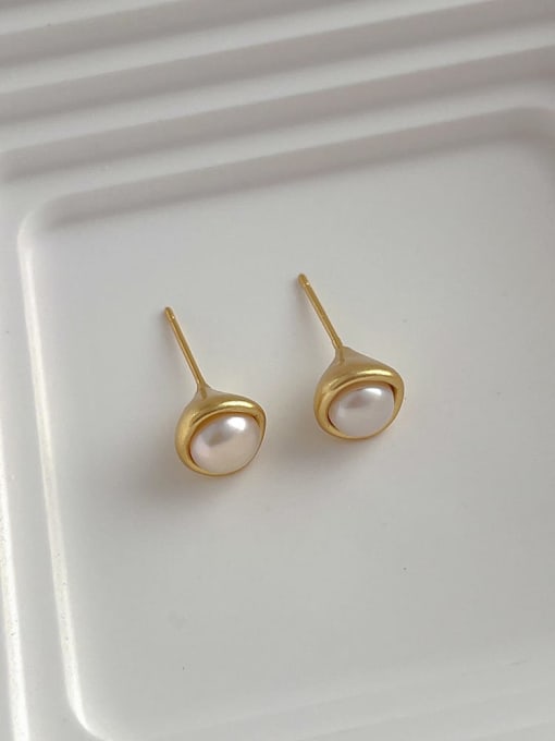 G196 Gold Brass Imitation Pearl Geometric Minimalist Stud Earring