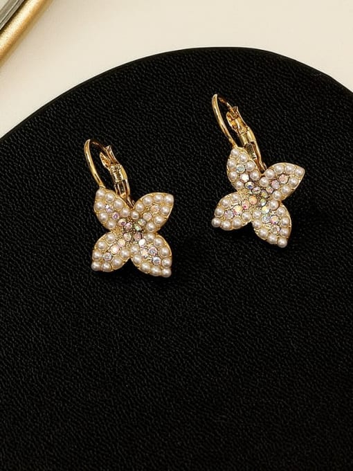 HYACINTH Brass Imitation Pearl Butterfly Vintage Huggie Trend Korean Fashion Earring 1