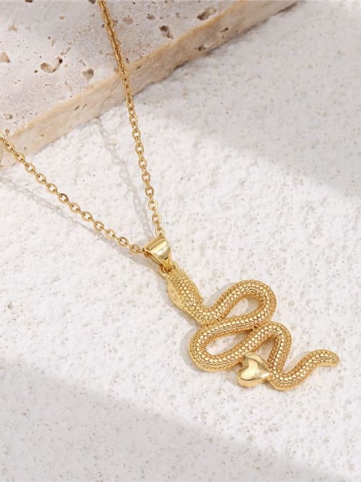 21138 Brass  Vintage Snake Pendant Necklace