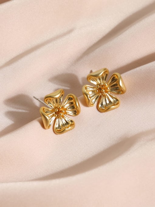 Nostalgic gold Brass Flower Minimalist Stud Earring