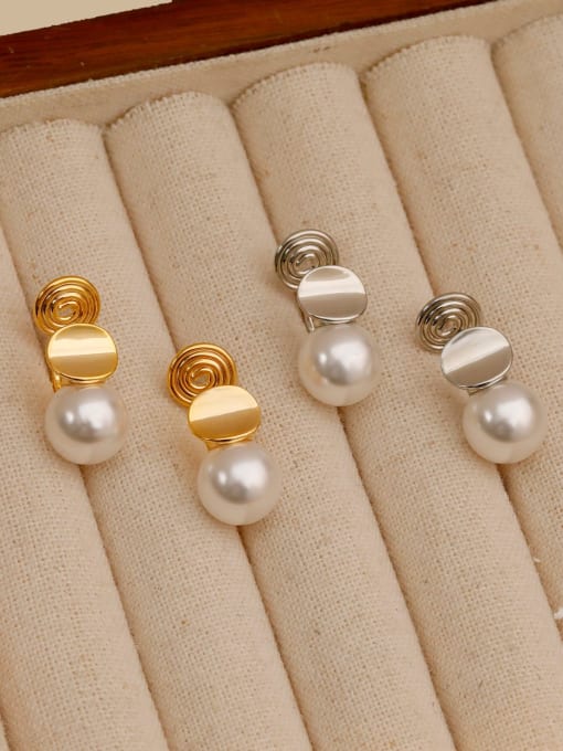 HYACINTH Brass Imitation Pearl Geometric Minimalist Clip Earring 0