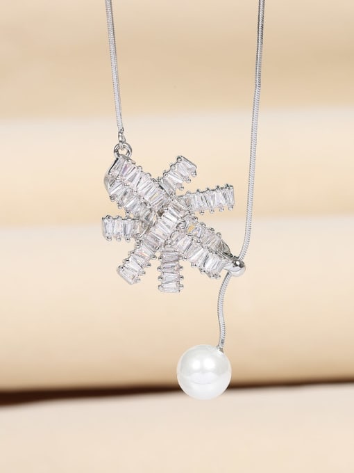 white Brass Imitation Pearl Flower Dainty Necklace