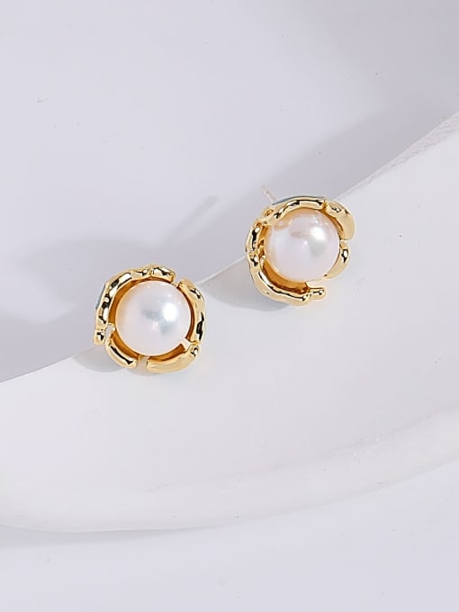 16k gold Brass Imitation Pearl Flower Minimalist Stud Earring