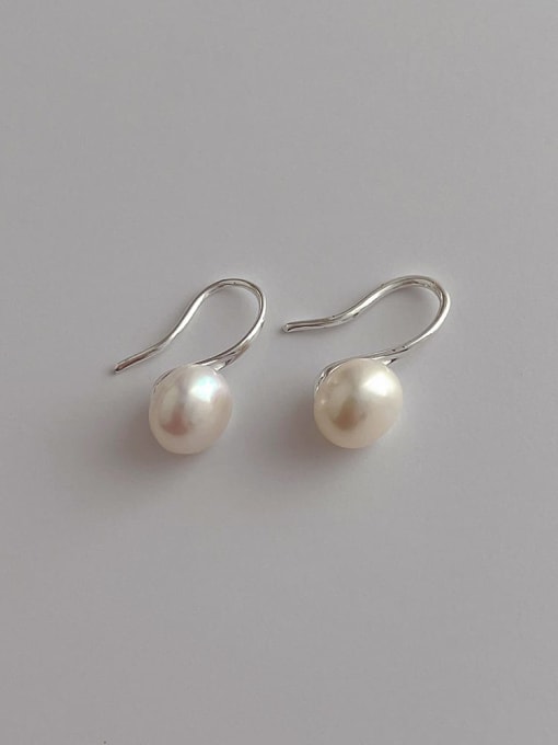 K95 medium freshwater pearl earrings 925 Sterling Silver Freshwater Pearl Water Drop Minimalist Hook Earring