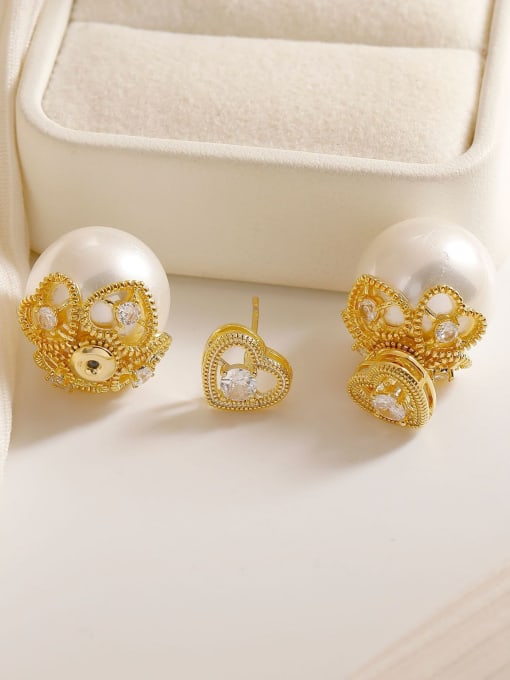 HYACINTH Brass Imitation Pearl Heart Dainty Stud Earring 3