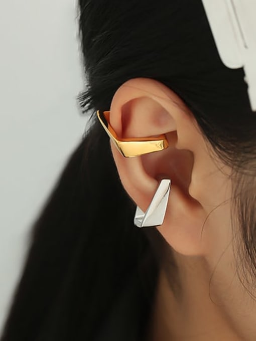 ACCA Brass Geometric Minimalist Single Earring 1