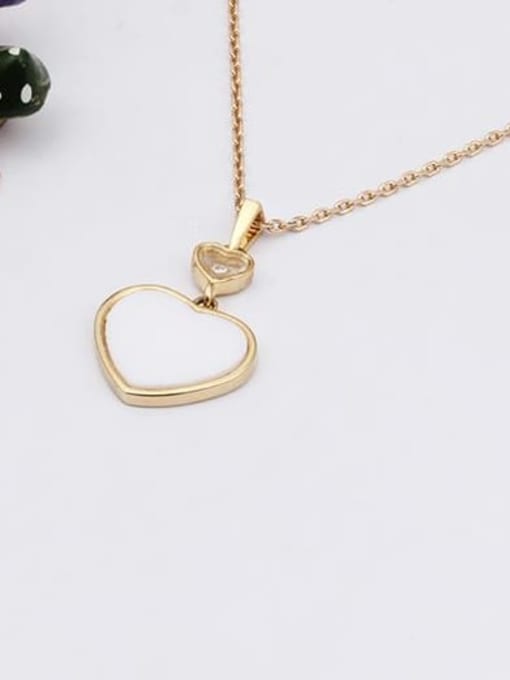 white Brass Shell Heart Minimalist Necklace