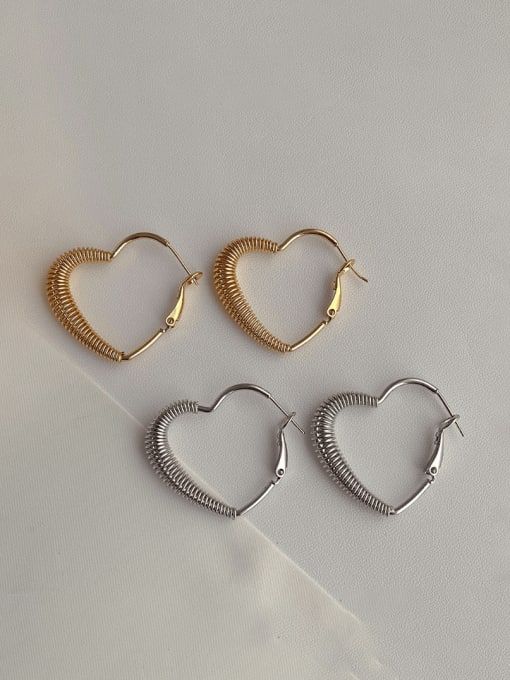 YOUH Brass Heart Hip Hop Stud Earring