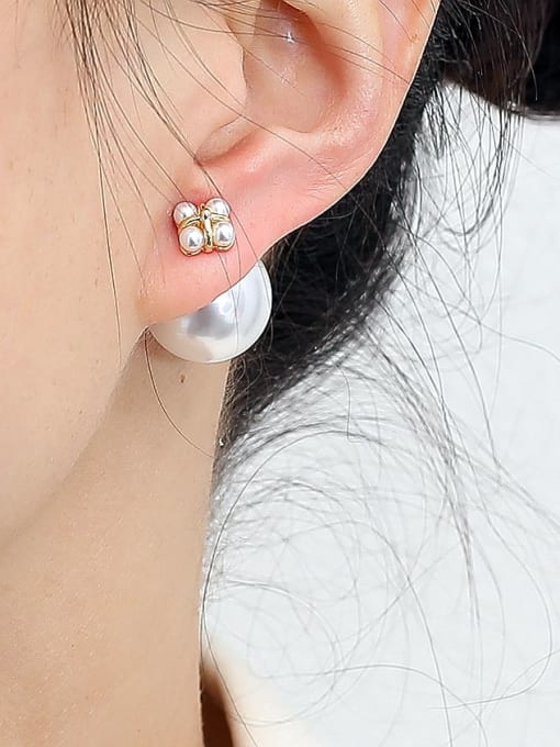 HYACINTH Brass Imitation Pearl Round Minimalist Stud Earring 1