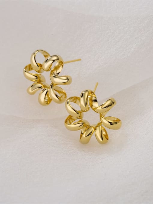41528 Brass Hollow Flower Minimalist Stud Earring