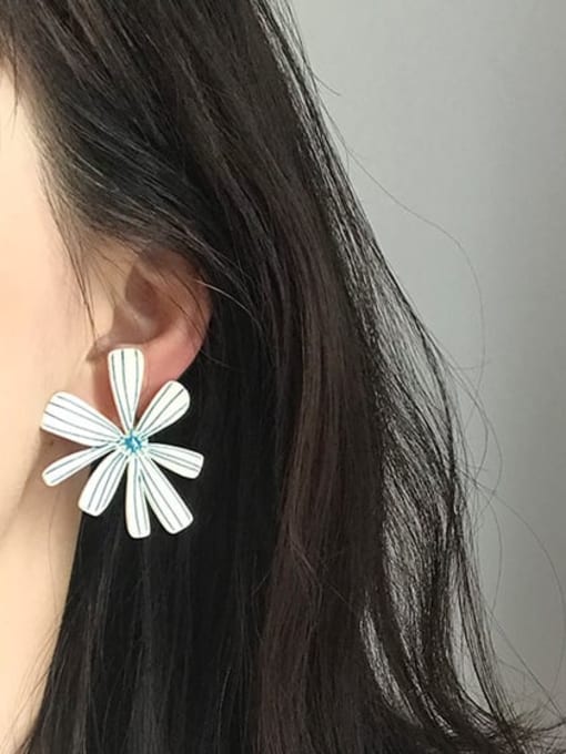 Five Color Alloy Enamel Asymmetric Flower Trend Stud Earring 1