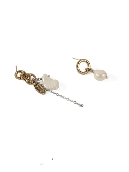 ACCA Brass Freshwater Pearl Asymmetric Irregular Vintage Chandelier Earring 2