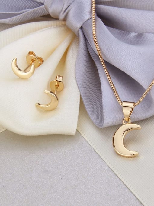 renchi Brass  Moon Earring and Necklace Set 1