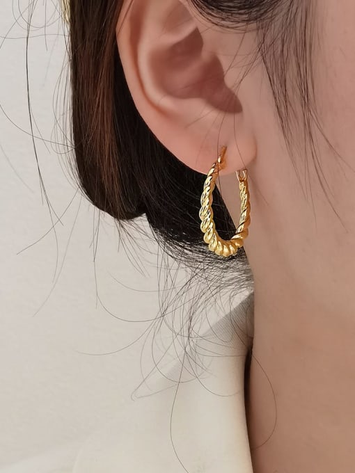 HYACINTH Brass Geometric Minimalist Hoop Earring 1