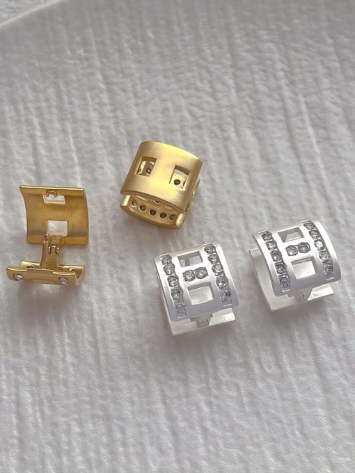 ZRUI Brass Rhinestone Square Minimalist Stud Earring 1