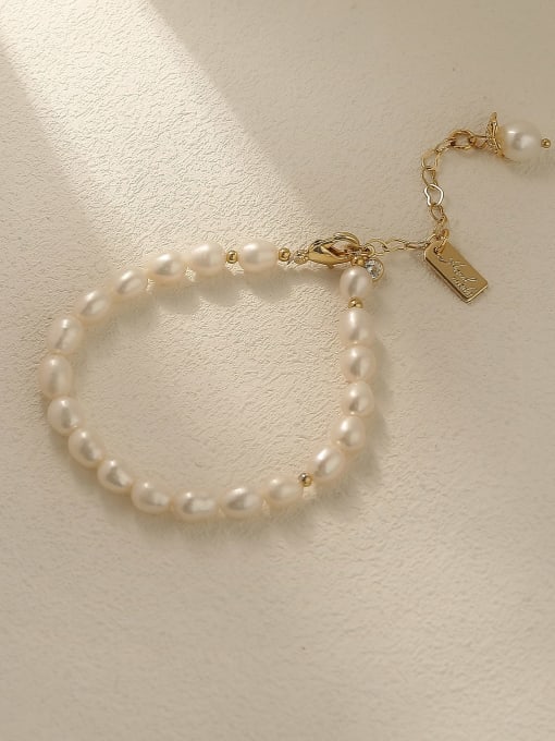 HYACINTH Brass Imitation Pearl Round Minimalist Beaded Bracelet 0