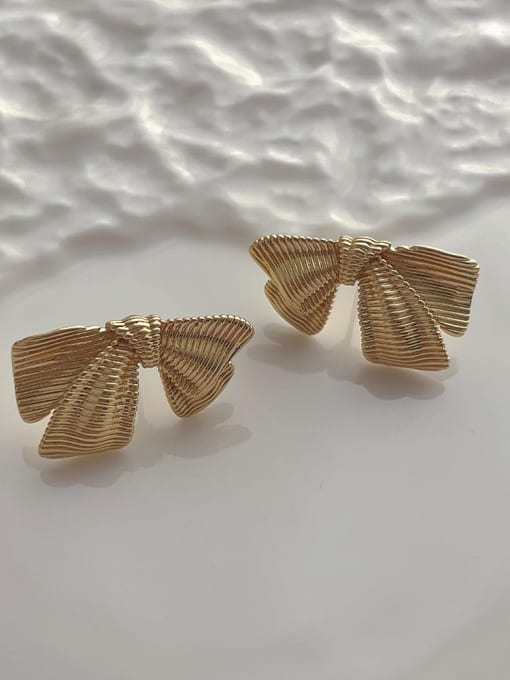 ZRUI Brass Butterfly Minimalist Stud Earring 2
