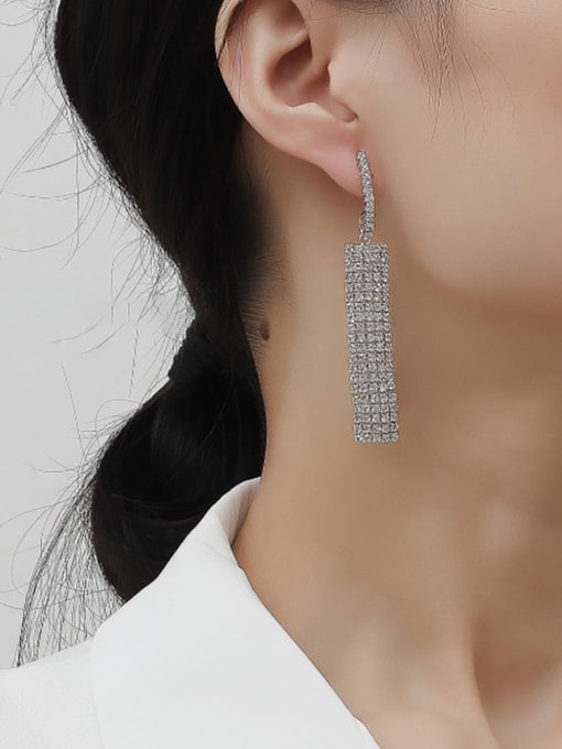 HYACINTH Brass Rhinestone Geometric Dainty Threader Trend Korean Fashion Earring 1
