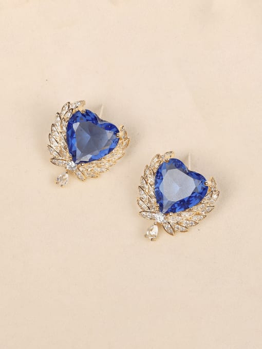 OUOU Brass Cubic Zirconia Heart Luxury Cluster Earring 3
