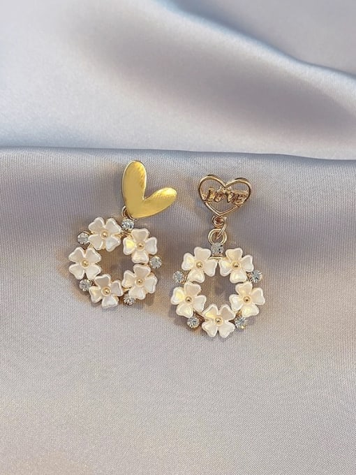 Gold ED00623 Brass Shell Flower Dainty Stud Earring