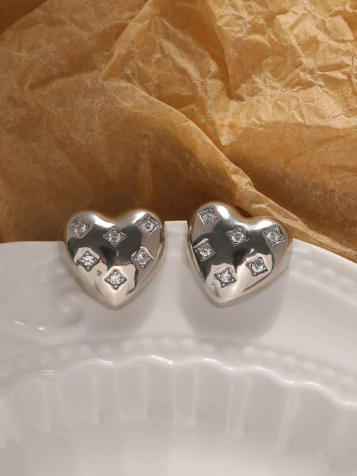 White K Brass Cubic Zirconia Heart Vintage Stud Earring