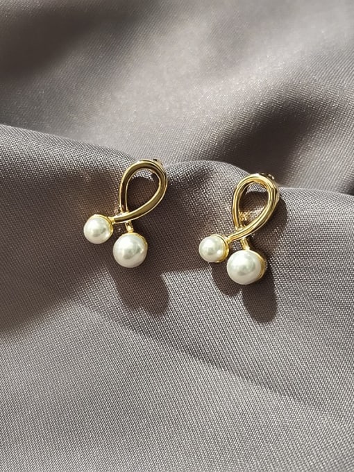 14K gold Copper cross imaging pearl geometric minimalist study Trend Korean Fashion Earring