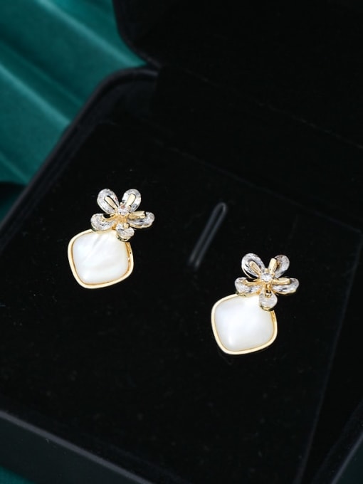 Gold ED66860 Brass Cubic Zirconia Flower Dainty Stud Earring