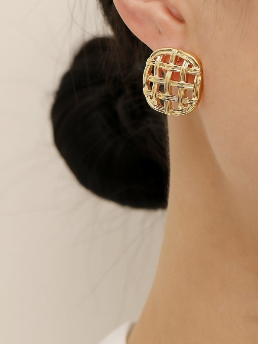 HYACINTH Brass Hollow Geometric Vintage Stud Trend Korean Fashion Earring 1