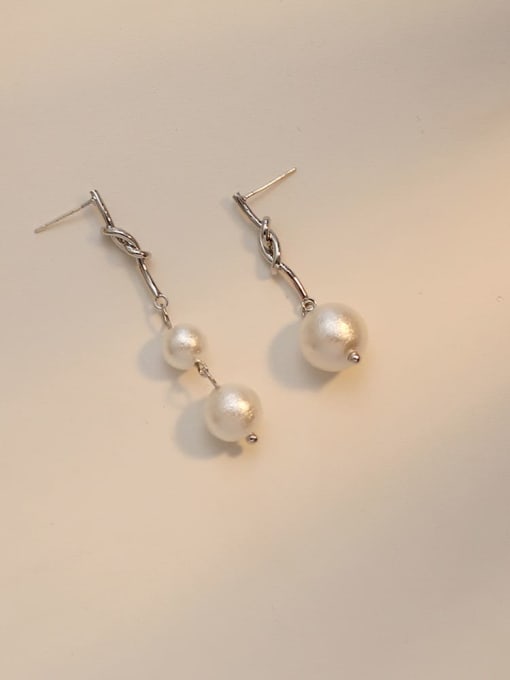 White K Copper image pearl asymmetric Vintage Long Drop Trend Korean Fashion Earring
