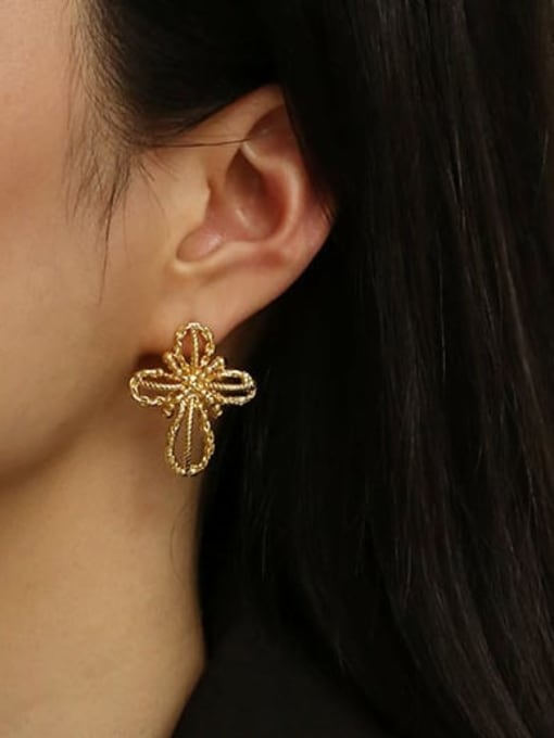 ACCA Brass Hollow Chineseknot Vintage Stud Earring 2