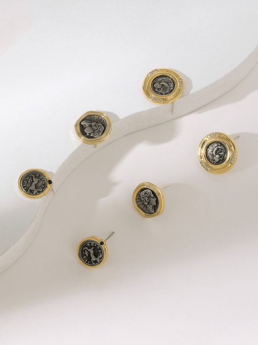 Five Color Brass Animal Vintage Stud Earring