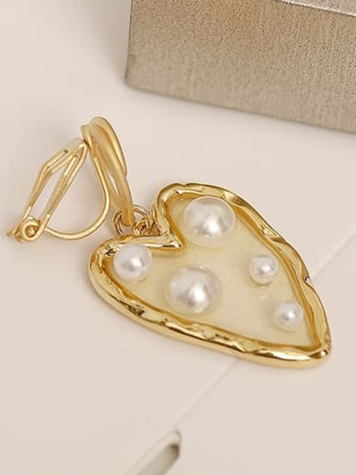 14K gold ear clip Brass Imitation Pearl Heart Vintage Chandelier Trend Korean Fashion Earring