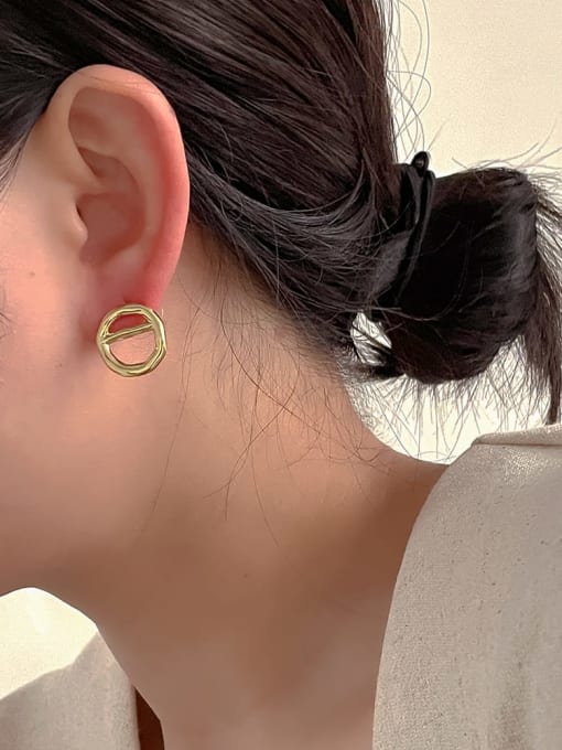 ZRUI Brass Geometric Trend Stud Earring 1