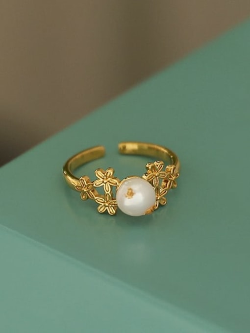 Five Color Brass Imitation Pearl Flower Vintage Band Ring 2