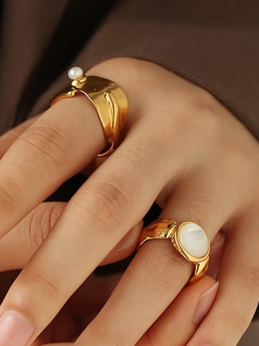 ACCA Brass Shell Geometric Vintage Band Ring 1