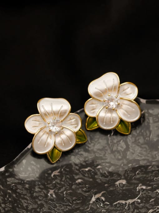 14K gold Brass Cubic Zirconia Flower Minimalist Stud Earring
