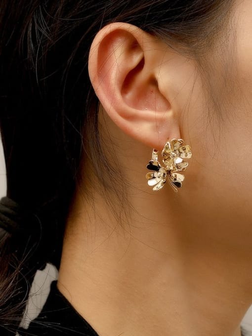 HYACINTH Brass Flower Vintage Stud Trend Korean Fashion Earring 1