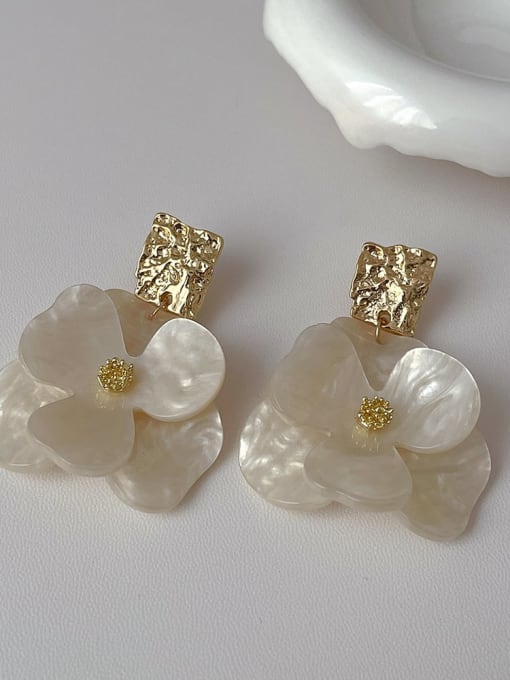 white Brass Acrylic Flower Minimalist Drop Earring