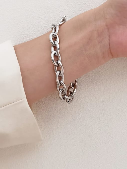 HYACINTH Brass Geometric Chain Minimalist Link Bracelet 3