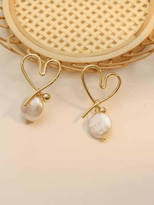 HYACINTH Copper Freshwater Pearl Hollow Heart Minimalist Stud Trend Korean Fashion Earring 2