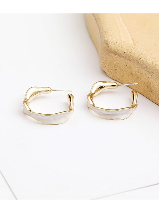 Pearlescent oil white Copper Enamel Geometric Minimalist Stud Trend Korean Fashion Earring
