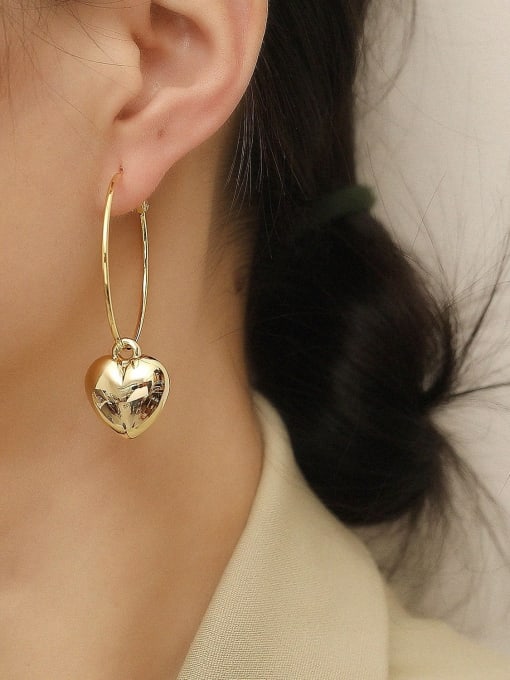 HYACINTH Brass Heart Minimalist Huggie Trend Korean Fashion Earring 1