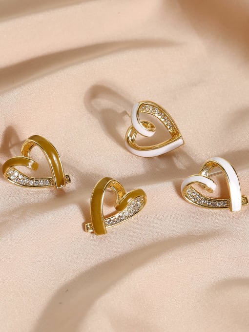 HYACINTH Brass Enamel Heart Minimalist Stud Earring 2