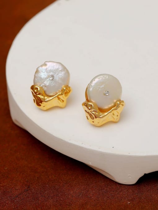 16K gold Brass Shell Geometric Minimalist Stud Earring