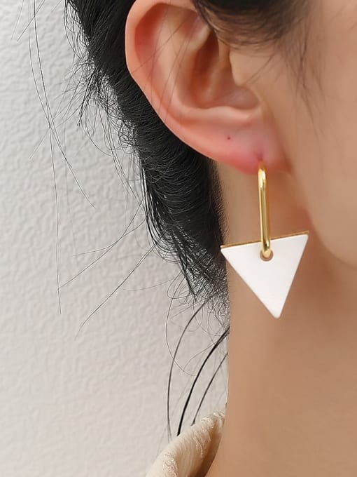 HYACINTH Brass Enamel Triangle Minimalist Huggie Earring 1